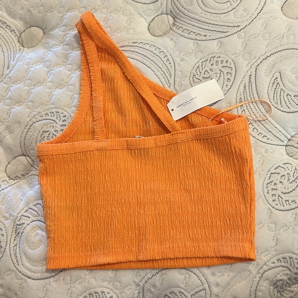 One shoulder cropped top - Picture 2 of 3